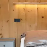 Wind Mountain Planet House *